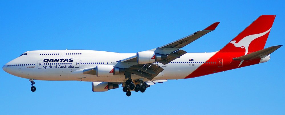 qantas-boeing-747.jpg