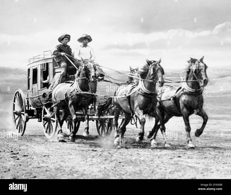 two-men-driving-a-stagecoach-D1830B.thumb.jpg.fece4a60fc90d403392e2557978bc873.jpg